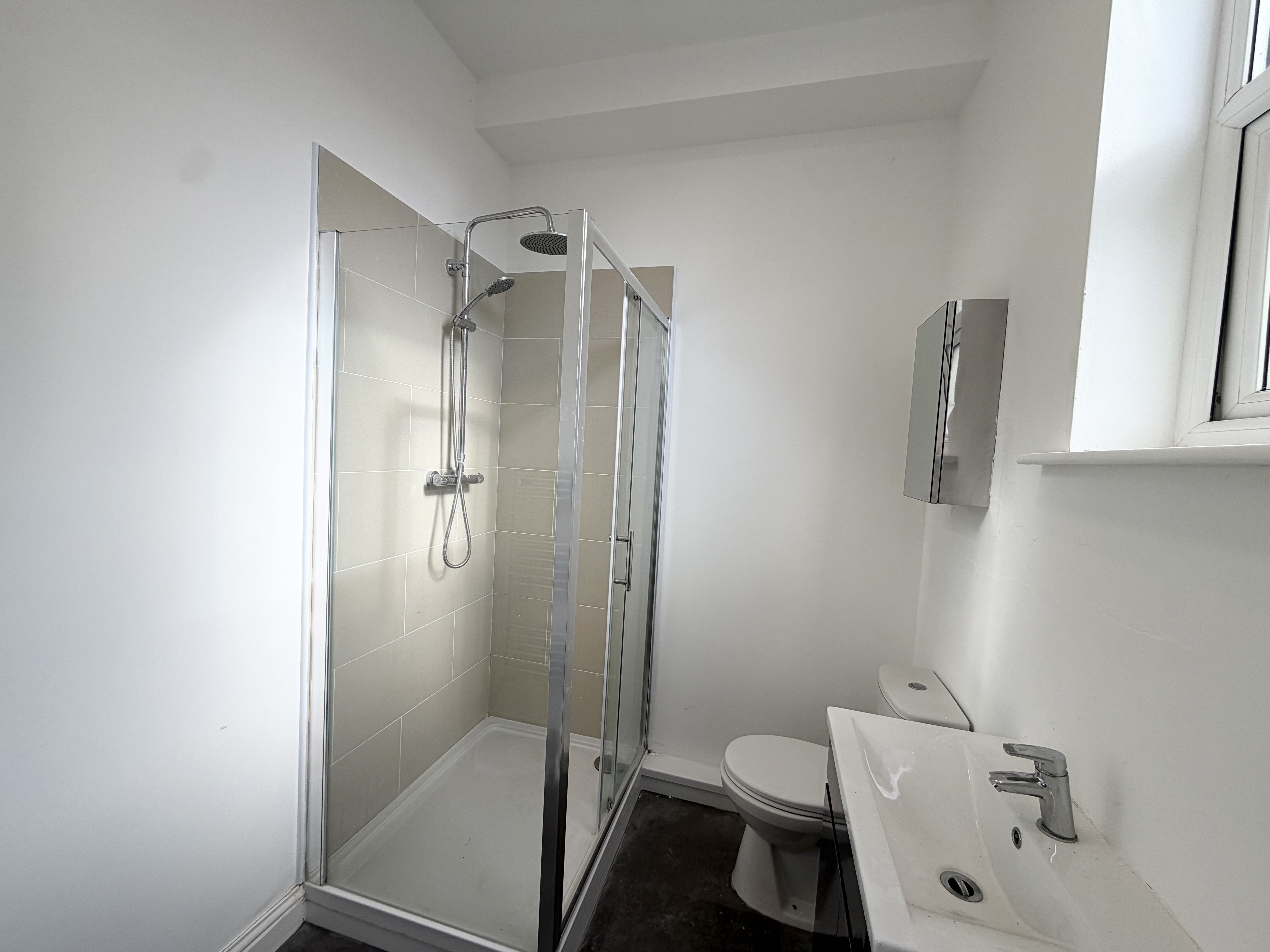 Room Shaw Street in St Helens