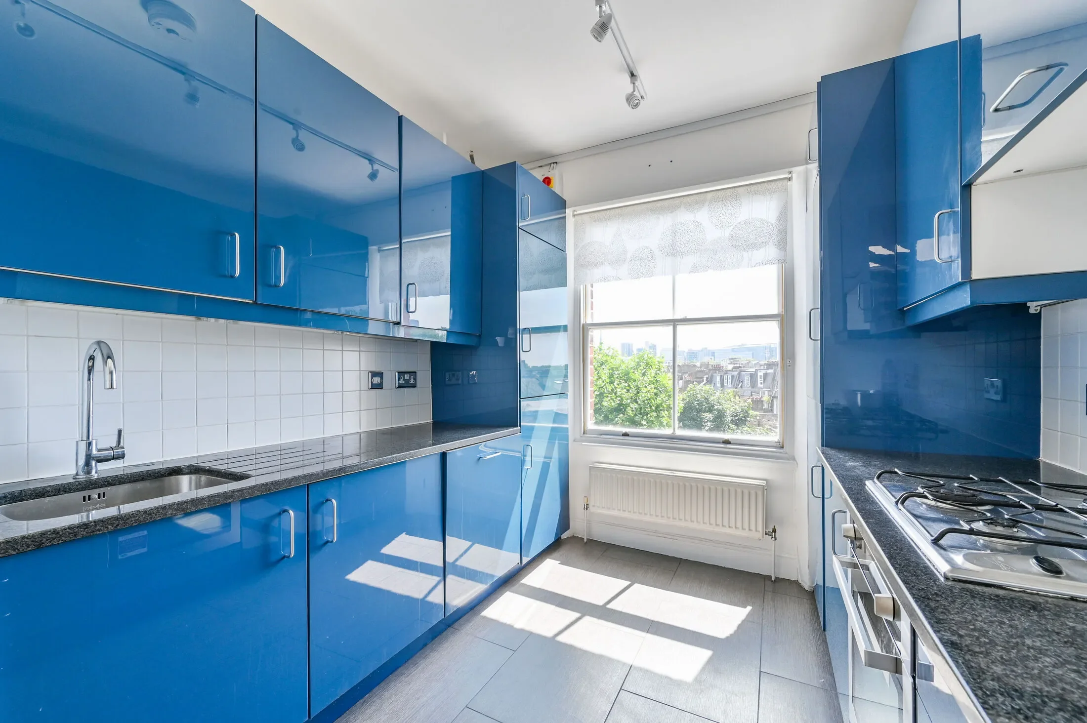 Flat Sutherland Avenue in City of Westminster