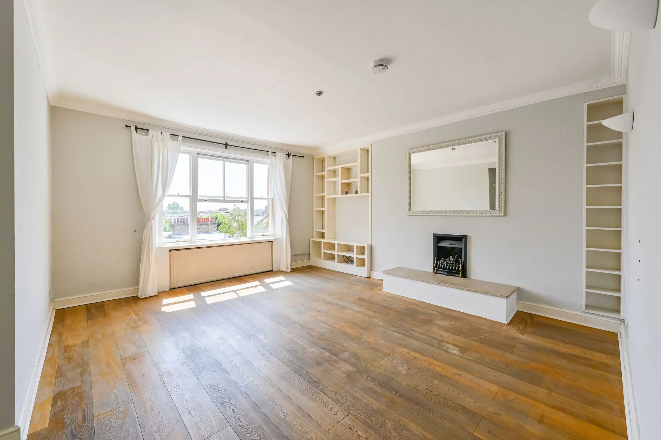 Flat Sutherland Avenue in City of Westminster