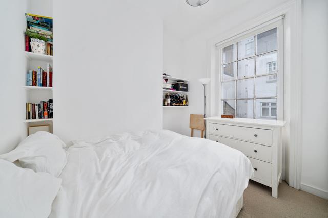 Flat Belgrave Road in City of Westminster