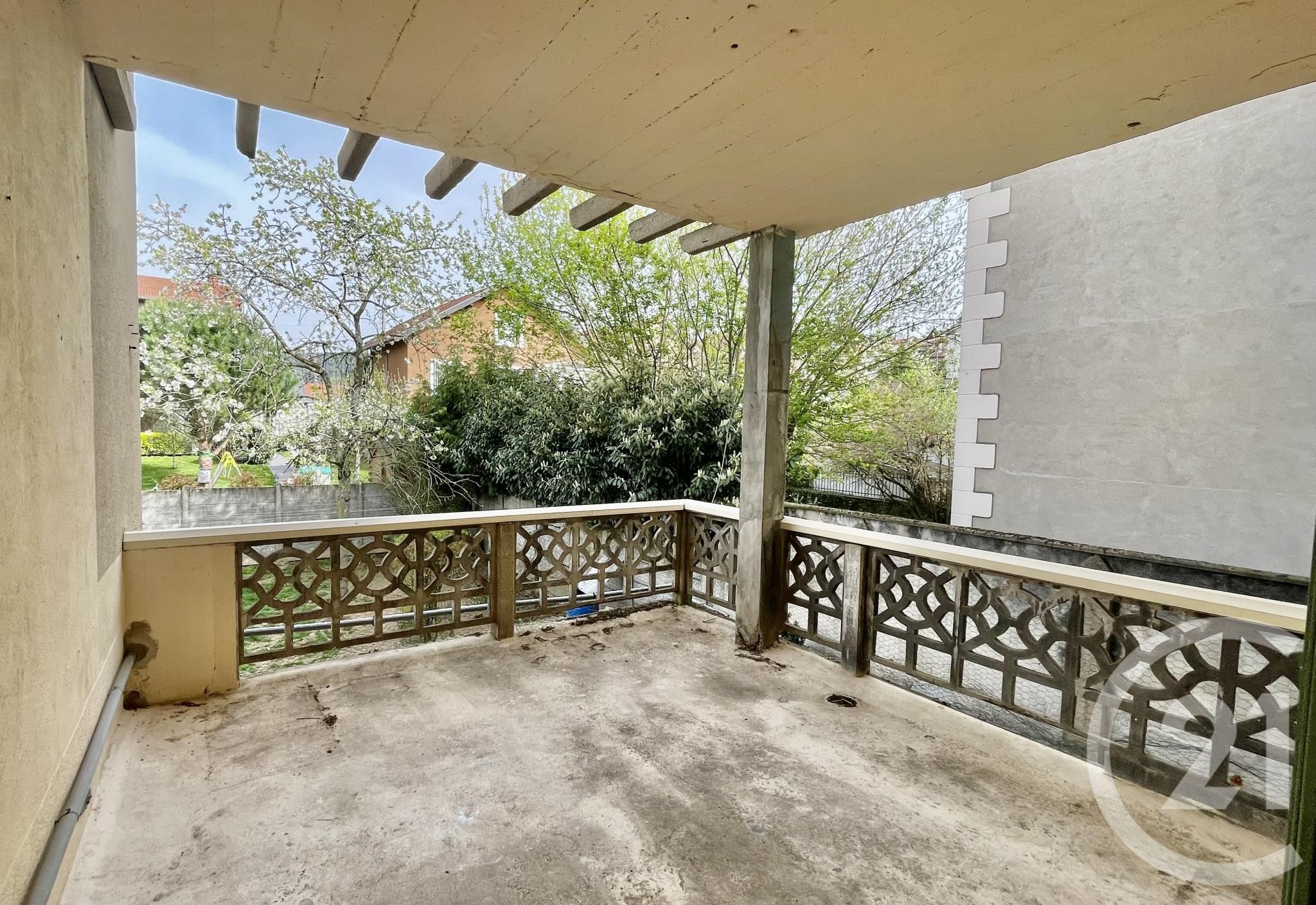 Flat Boulevard de la Rochette in Firminy
