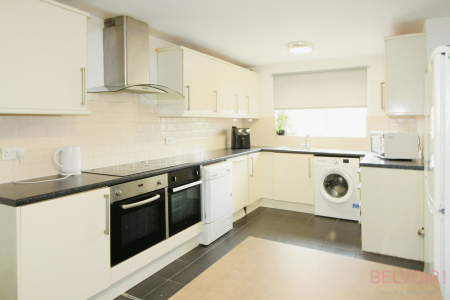 Flat Barrique Road in Nottingham