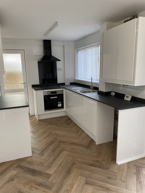 House Kensington Avenue in Charnwood