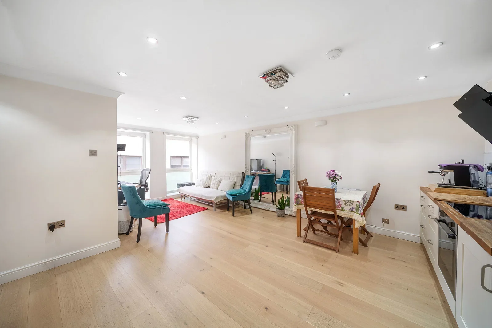 Flat Regency Street in City of Westminster