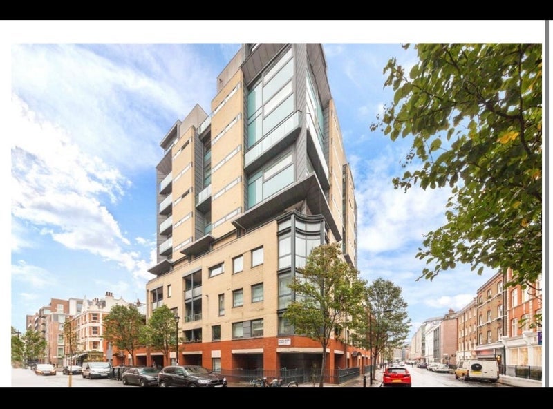 Flat Wells Street in City of Westminster