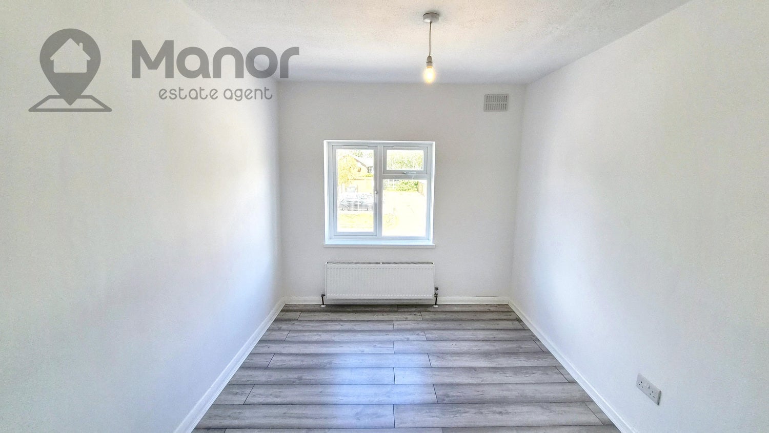 House Bounces Road in Greater London