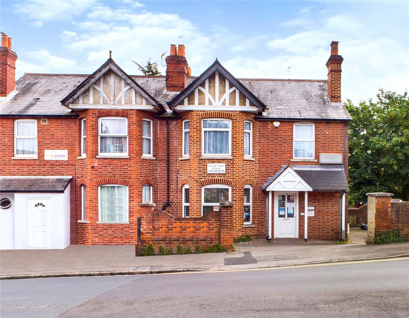 Flat Russell Street in Reading