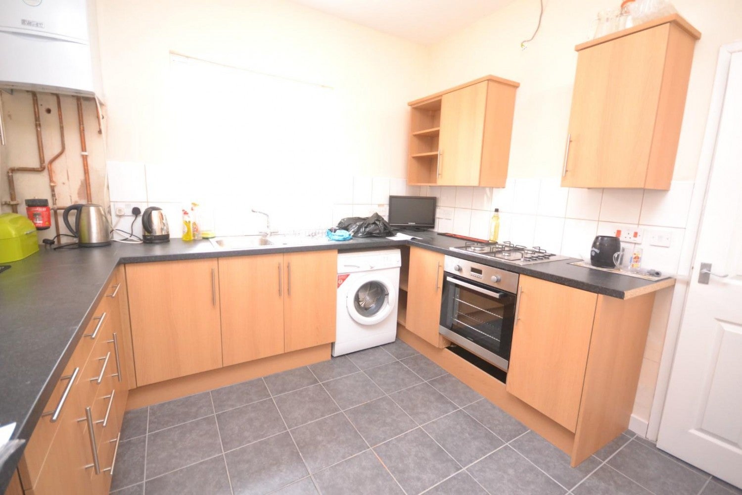 Flat Zinzan Street in Reading