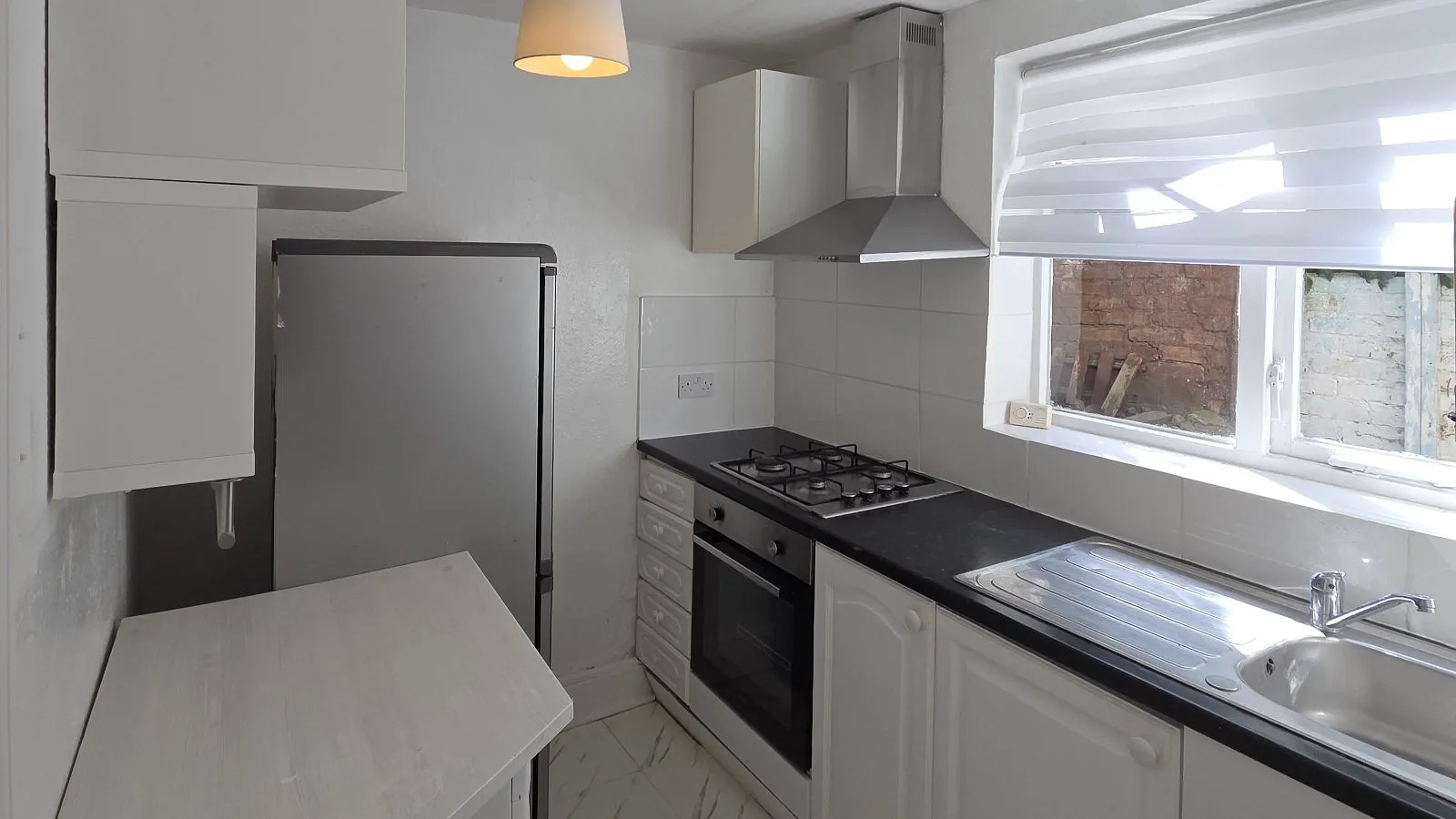 Flat Mattison Road in Greater London