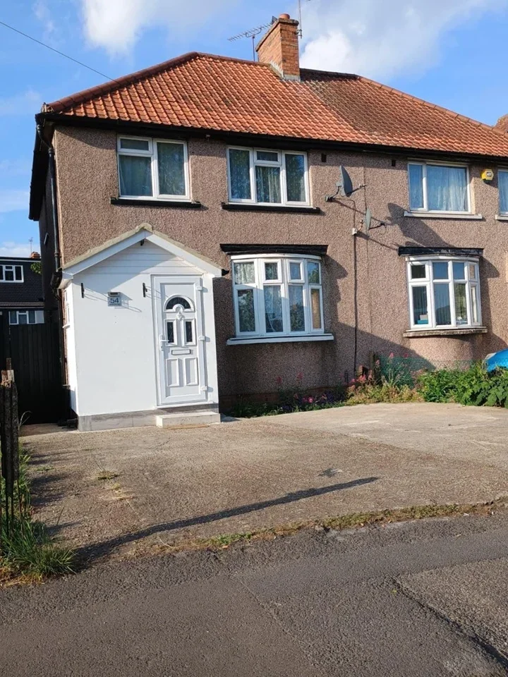 Room Bedfont Road in Greater London