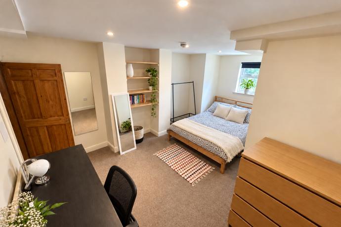 House Broomfield Place in Leeds