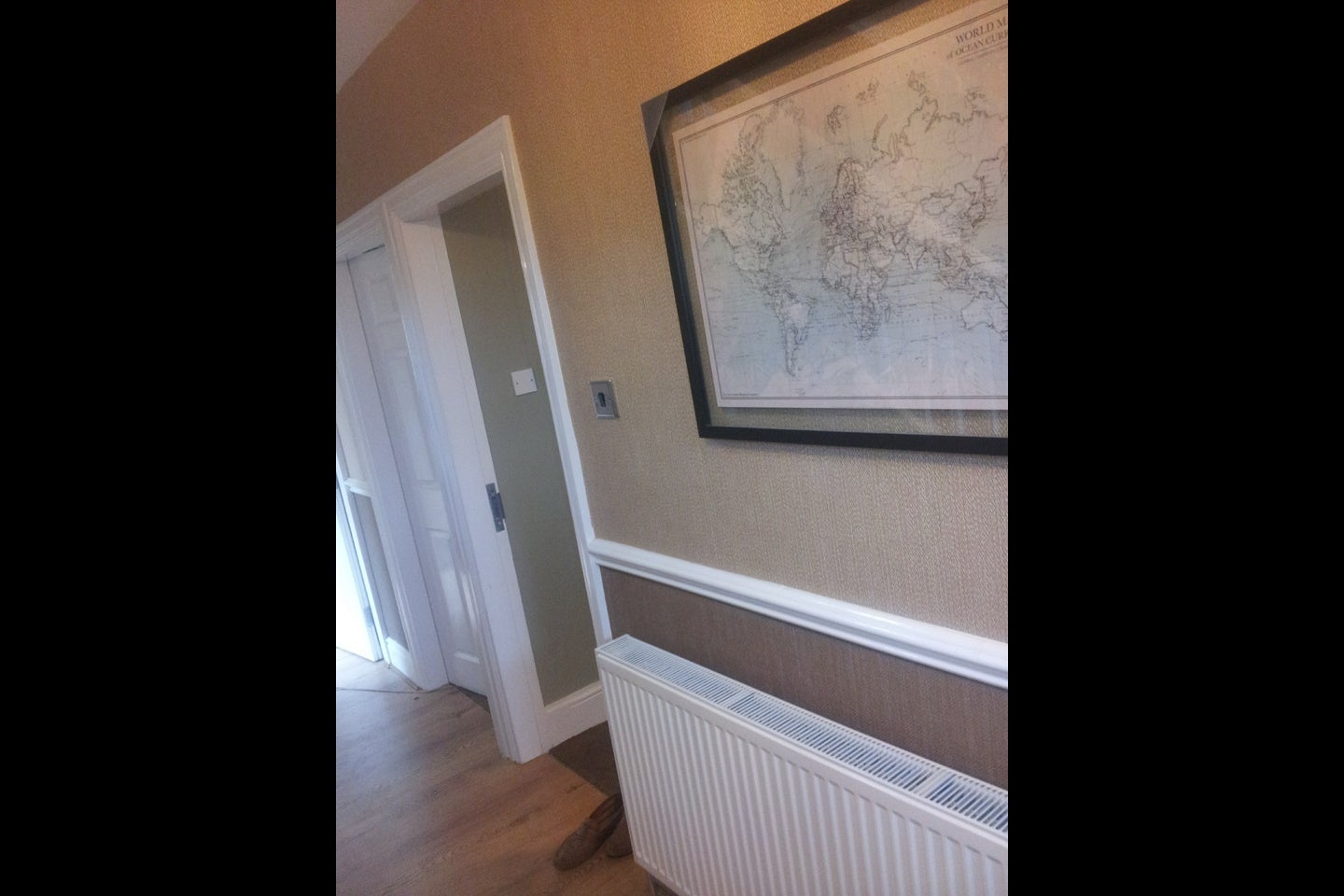 Room Yew Tree Road in Manchester