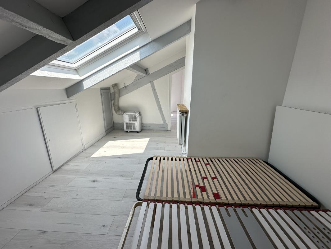 Appartement Rue Armand Silvestre à Courbevoie