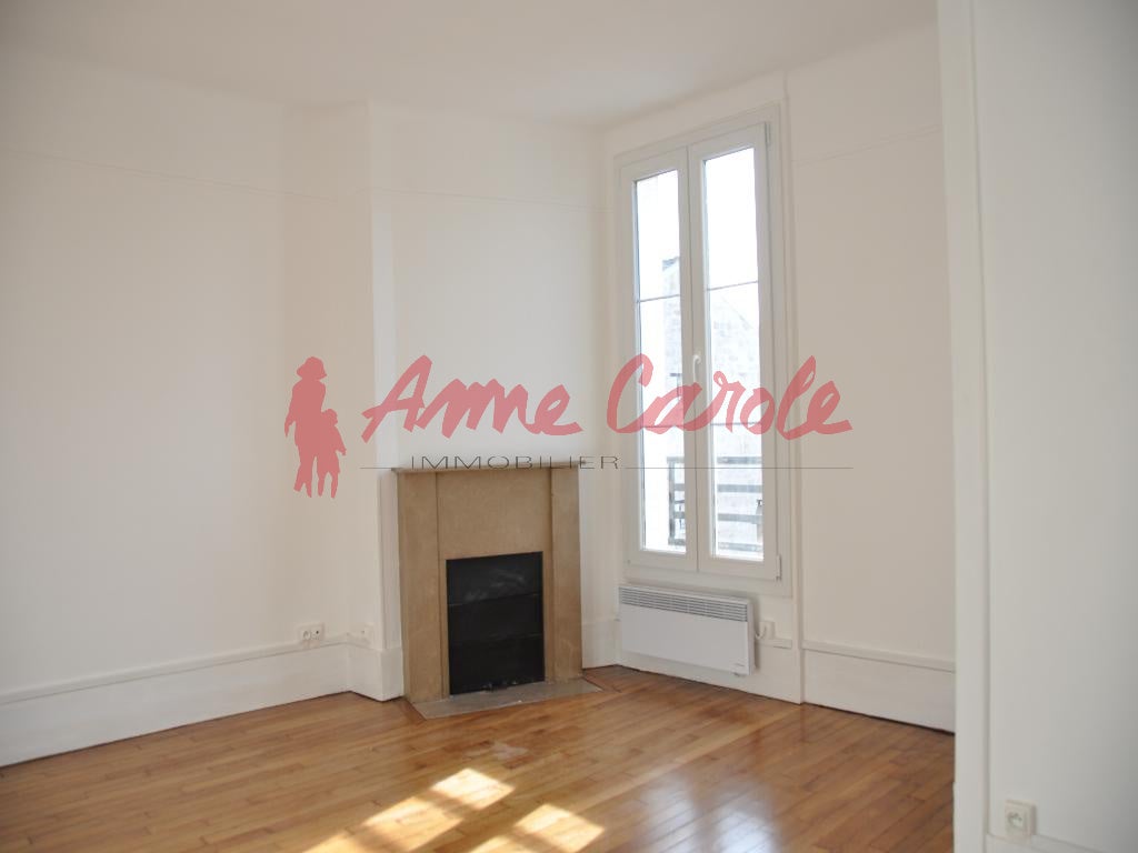 Flat Rue Georges Gaume in Maisons-Alfort