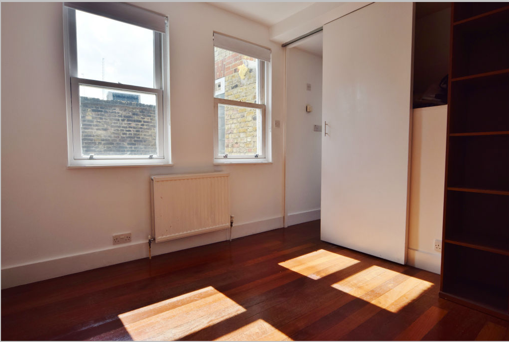 Flat Vine Hill in Greater London