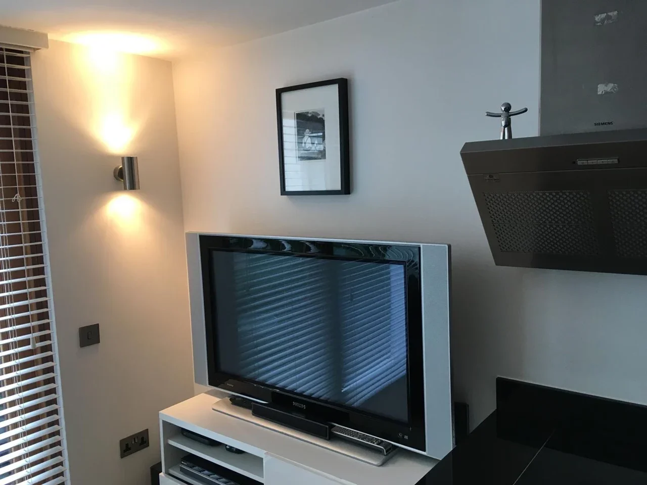 Flat Rivermead Close in Greater London