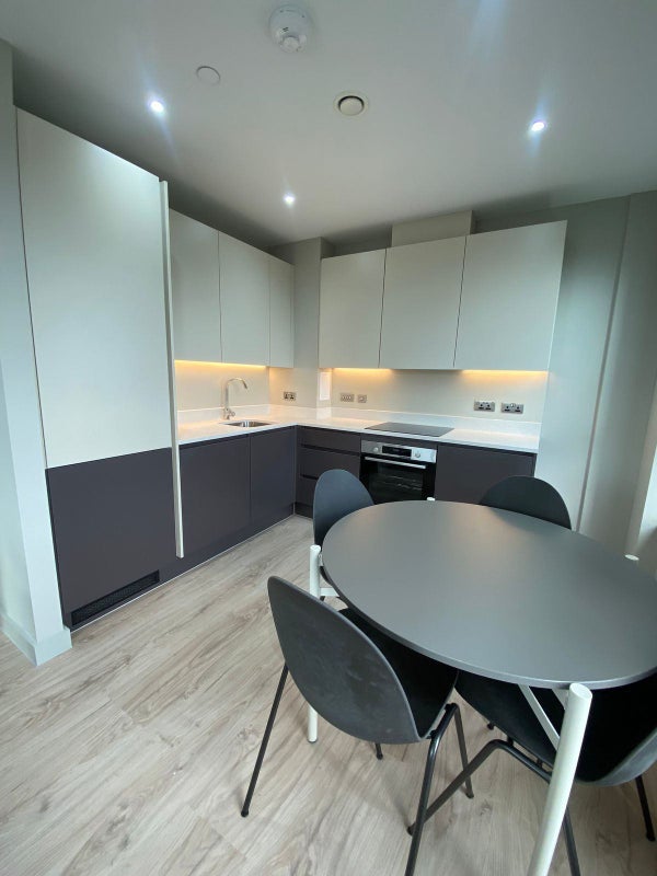 Flat Conington Road in Greater London
