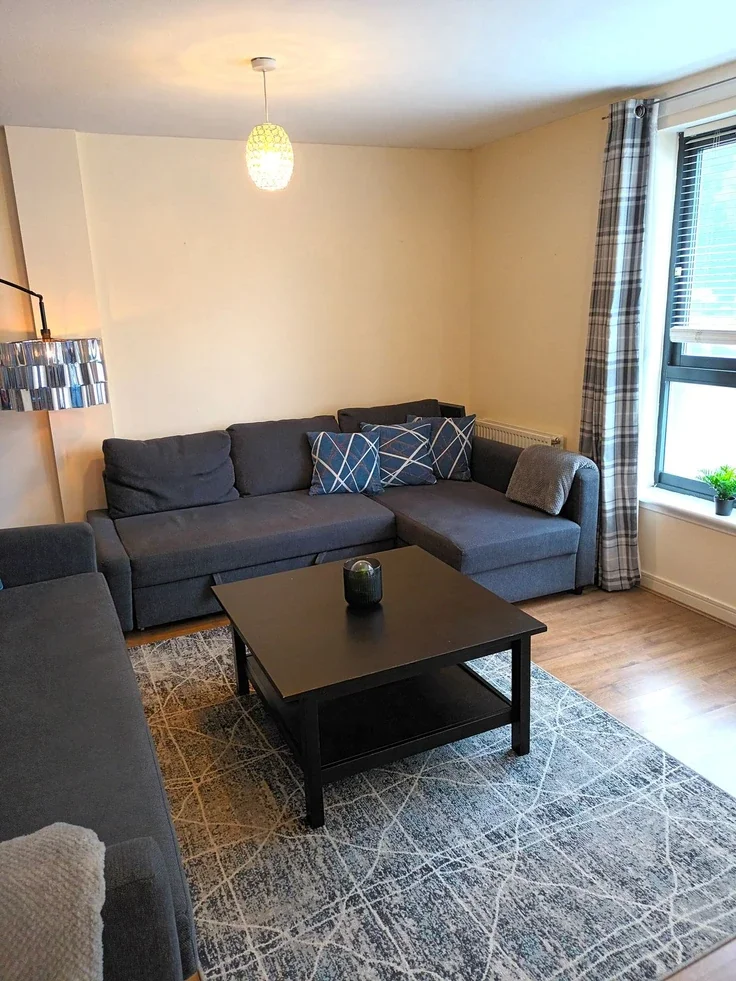Flat Lorne Street in Glasgow