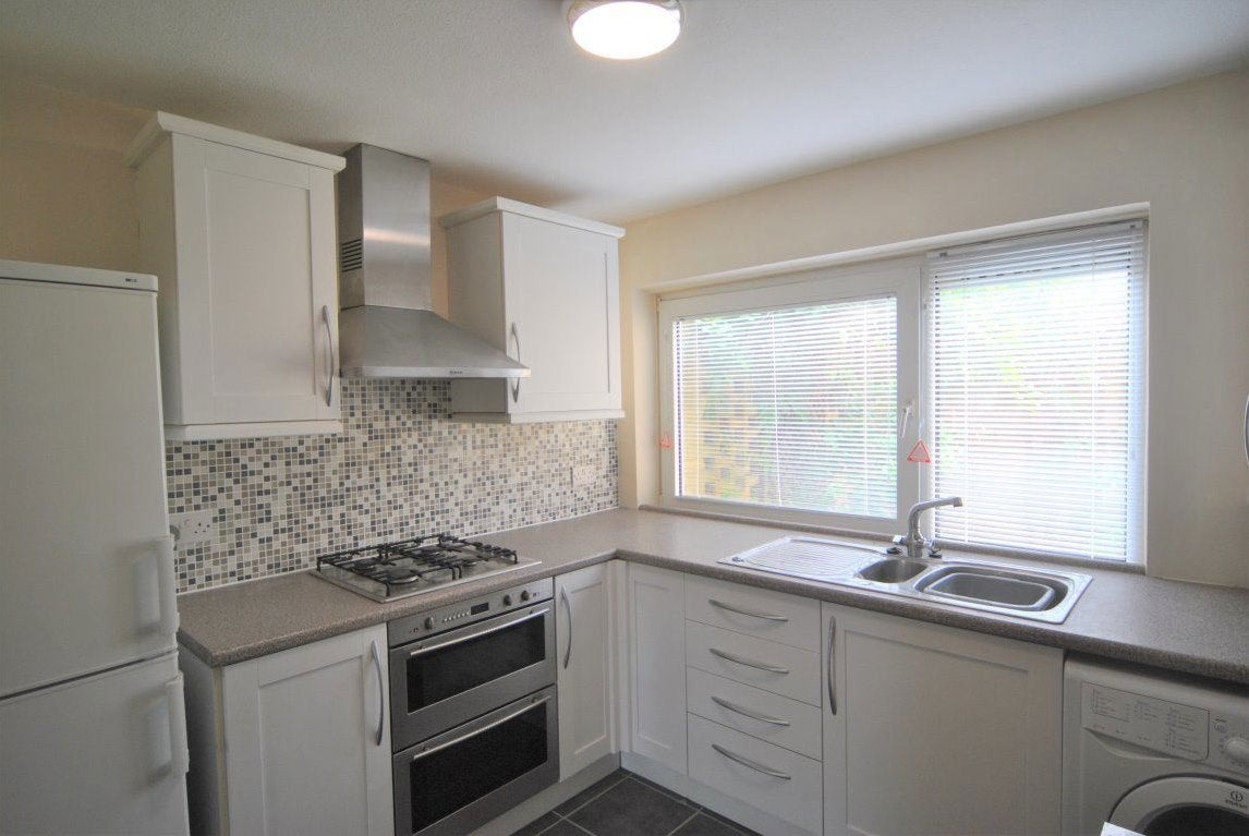 Flat Hatfield Road in St Albans