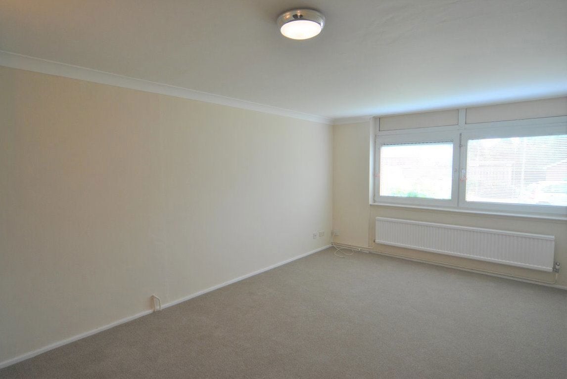 Flat Hatfield Road in St Albans