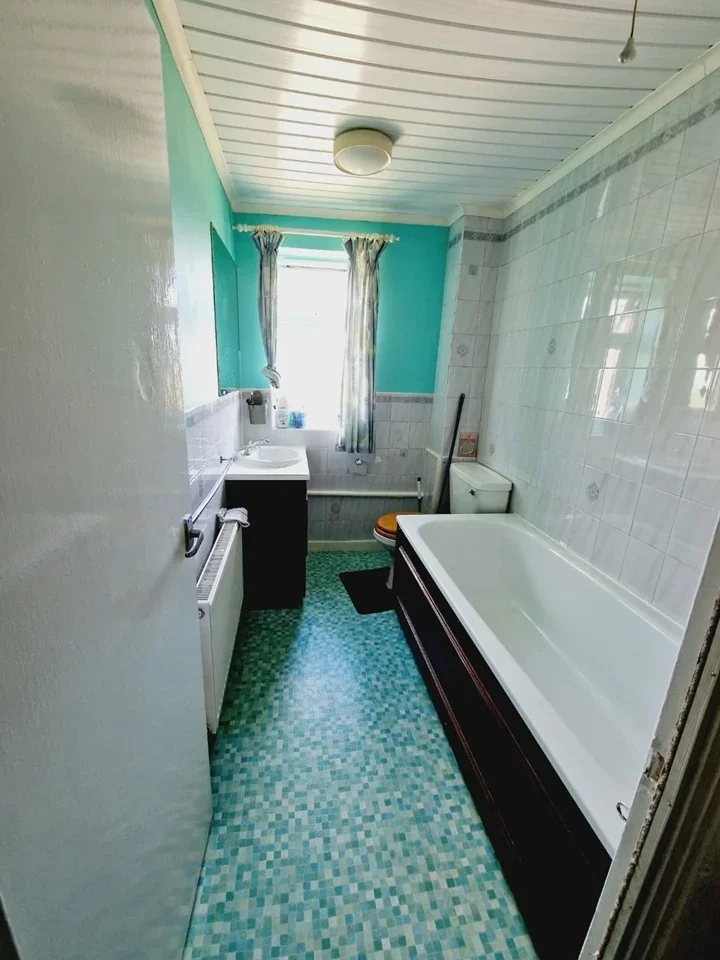 Room Portland Road in Greater London