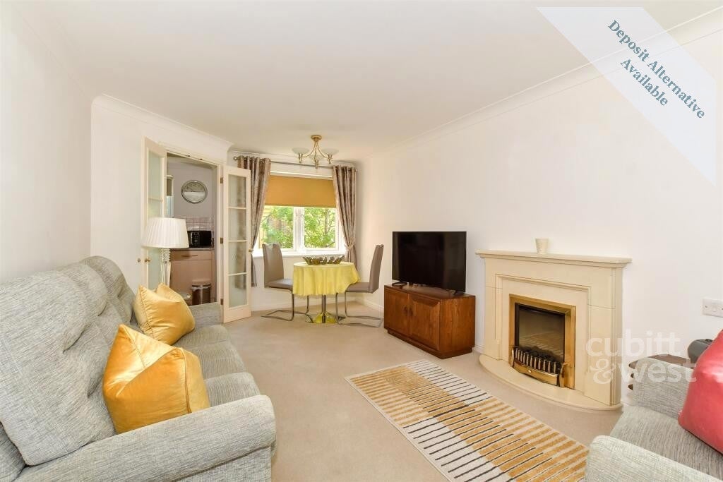Flat Brighton Road in Worthing