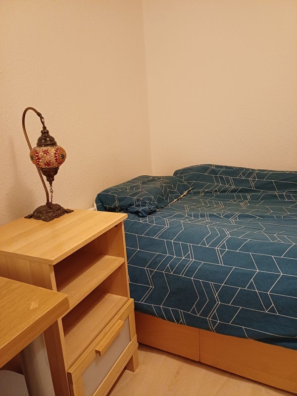 Room Sandilands Road in Greater London