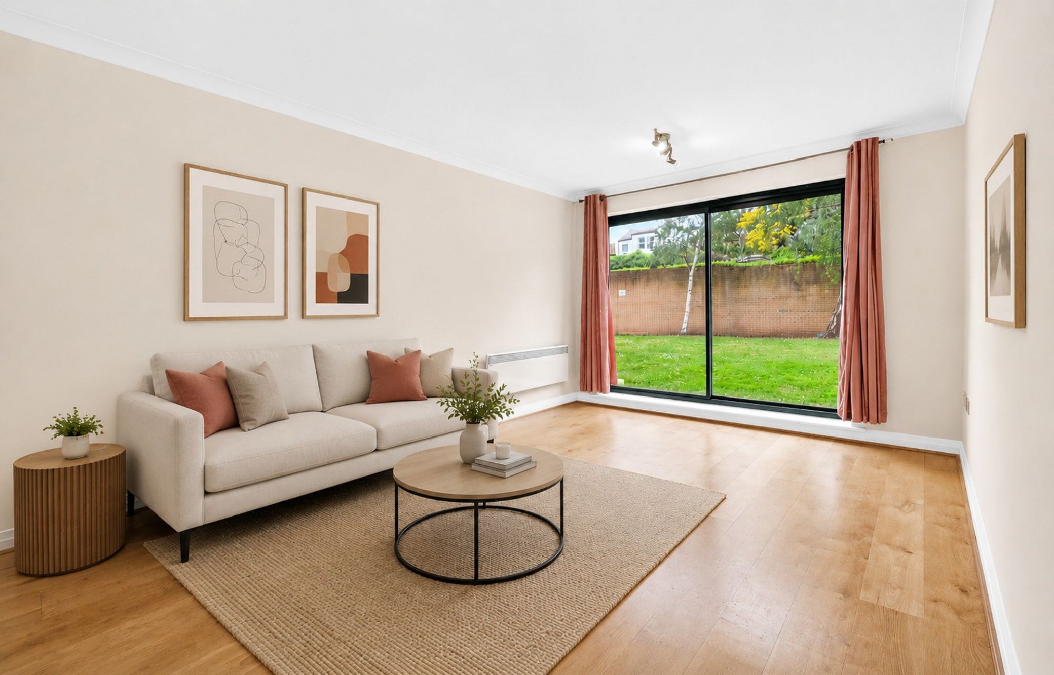 Flat Tottenham Lane in Greater London
