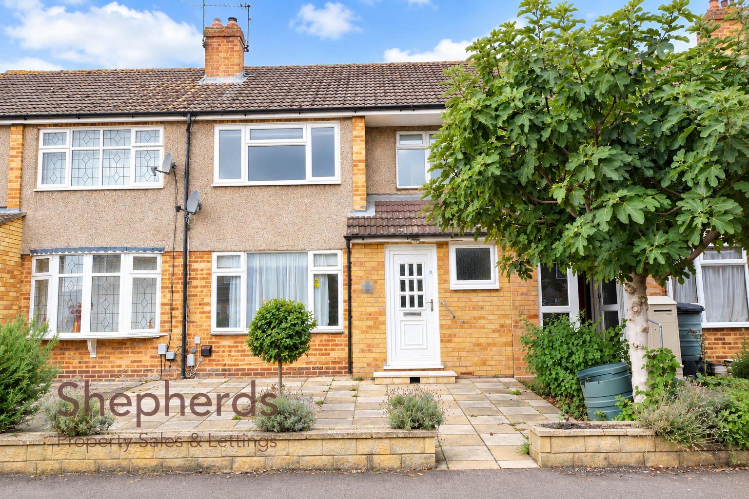 House Hanbury Close in Cheshunt