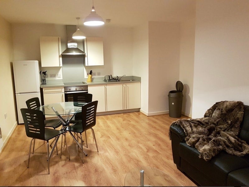 Room South Hall Street in Salford