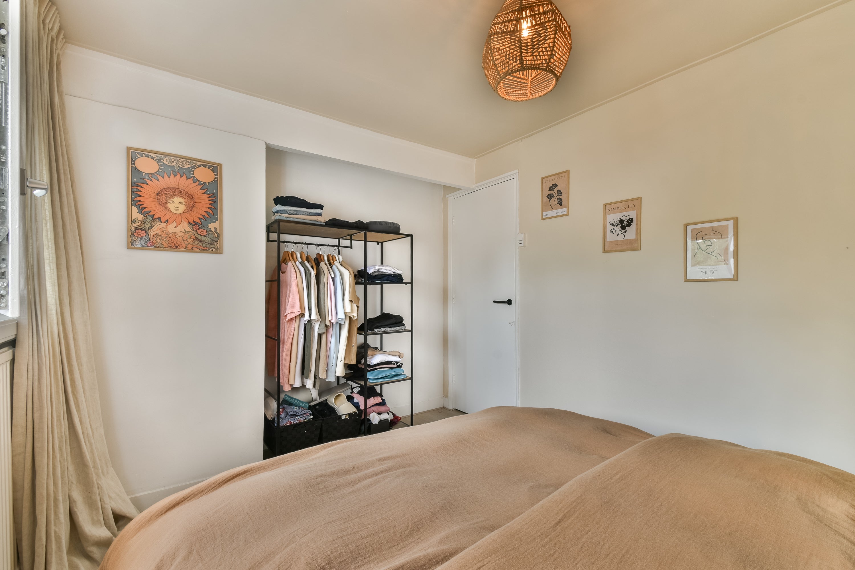 Tussenwoning te koop: Graaf Jan van Nassaustraat 4, Rotterdam