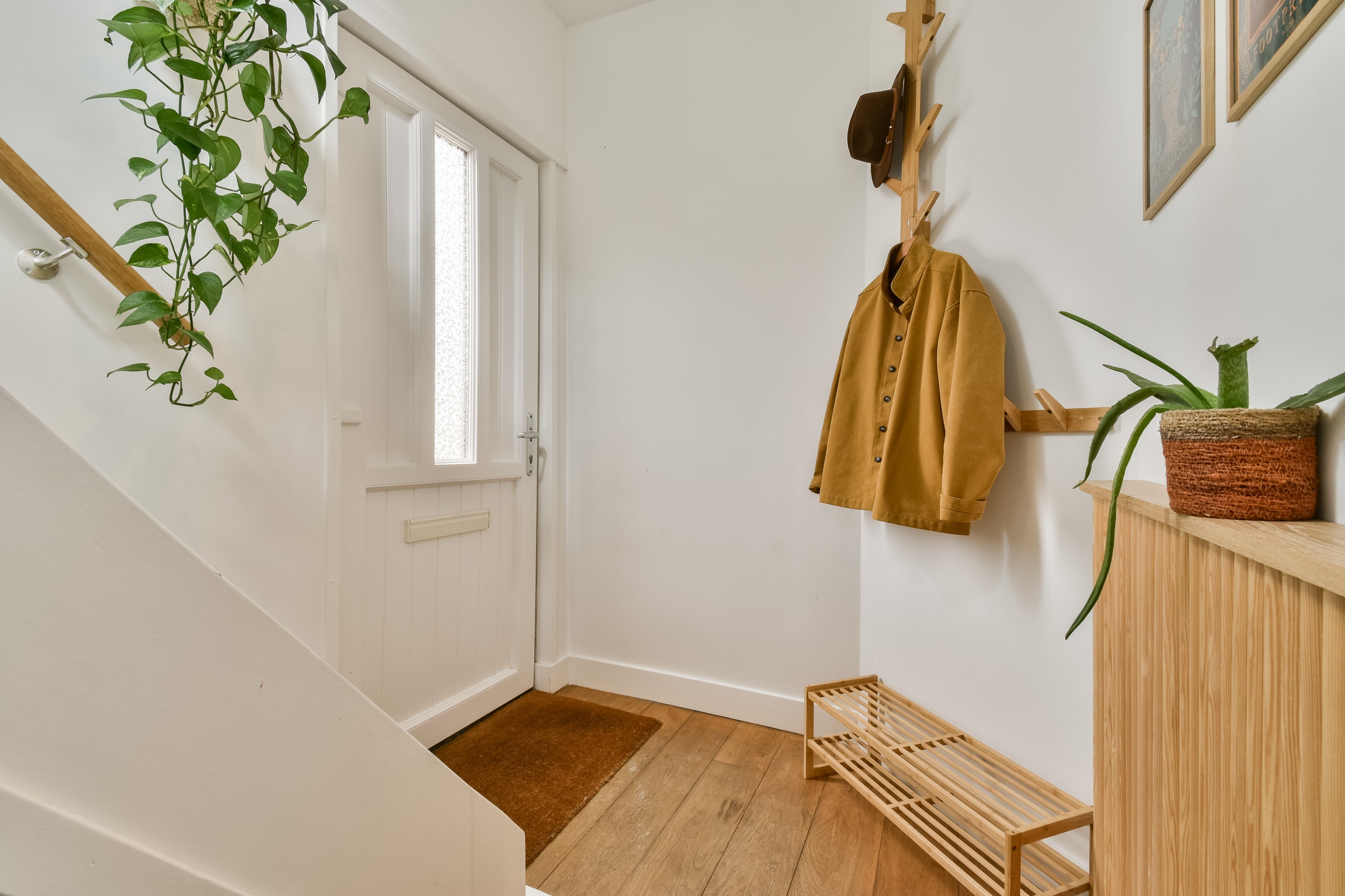 Tussenwoning te koop: Graaf Jan van Nassaustraat 4, Rotterdam