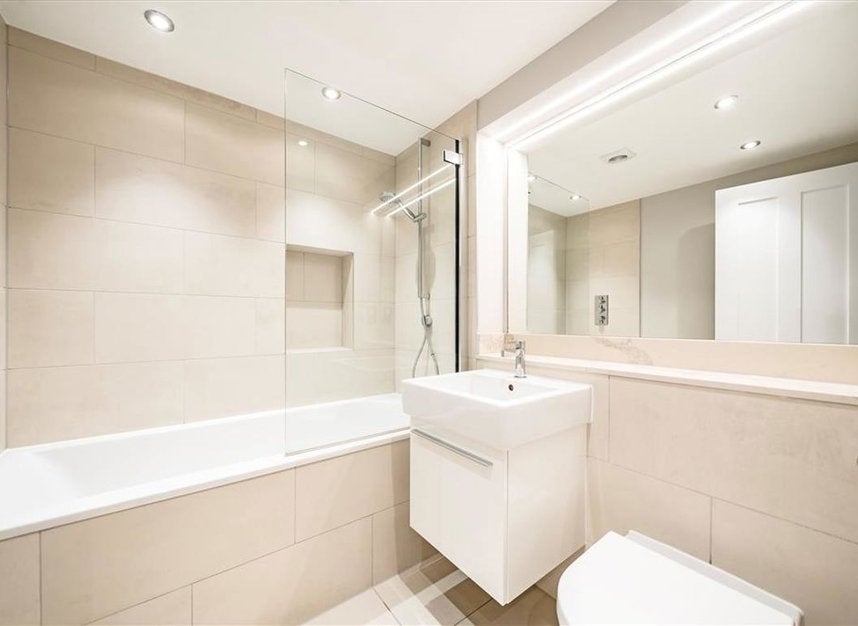 Flat Wyndham Place in City of Westminster