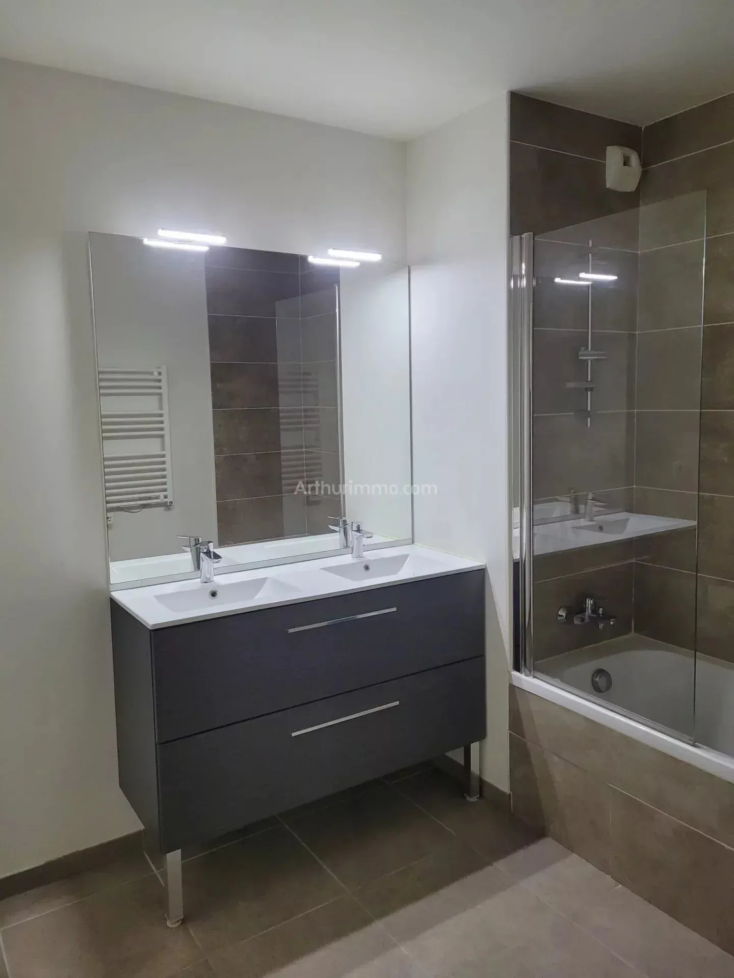 Flat Rue Louis Negro in Cagnes-sur-Mer