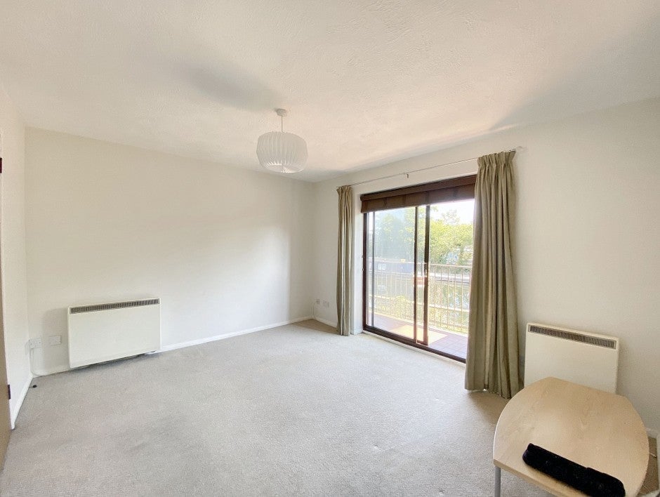Flat St Stephen's Road in Greater London