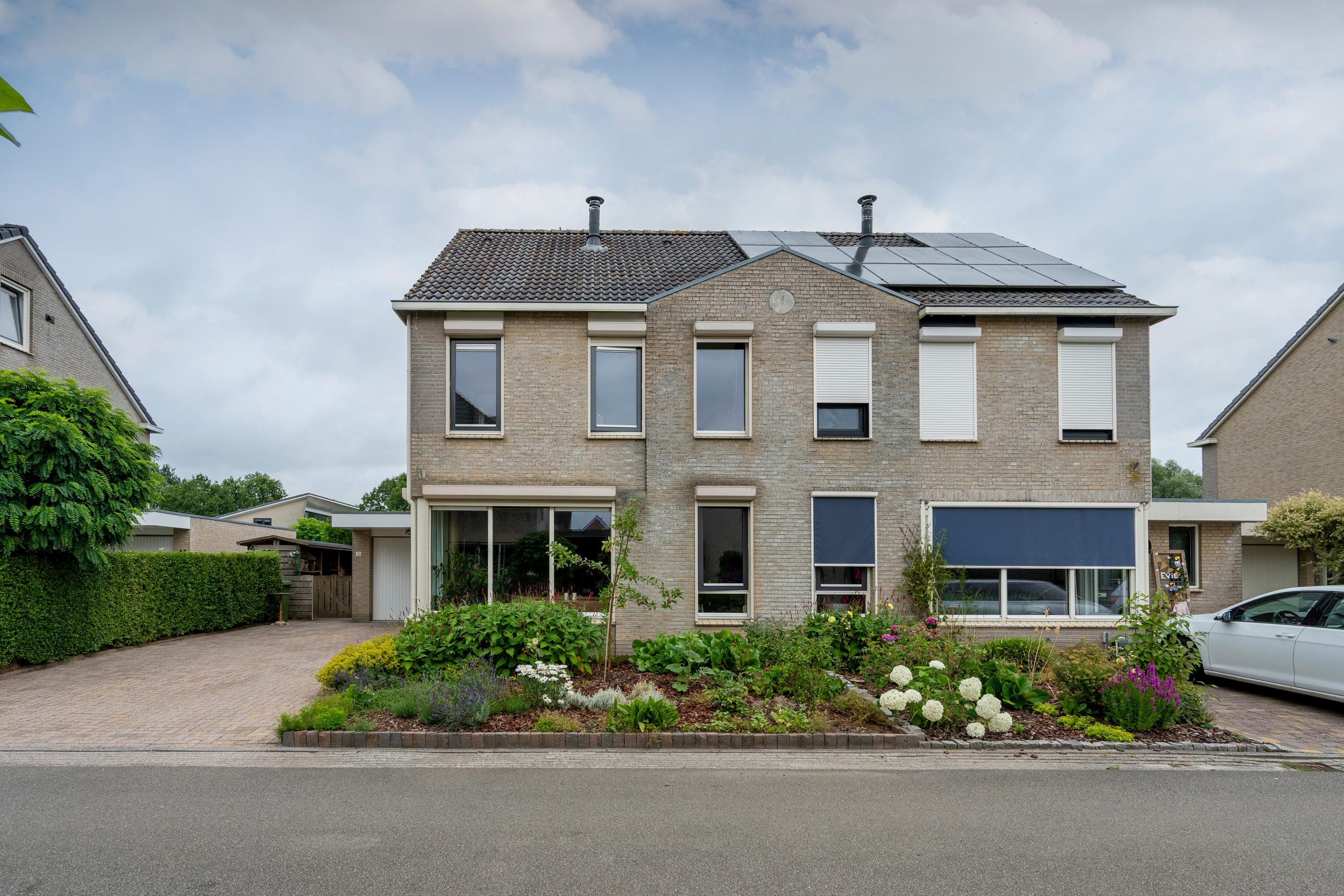 Huis Grijskopspecht 10 in Emmen