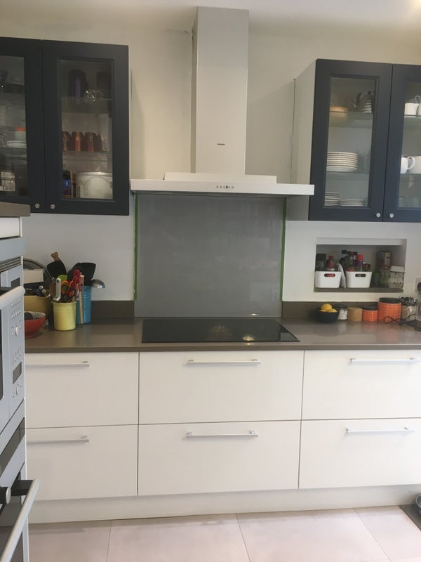 Room Cantley Road in Greater London