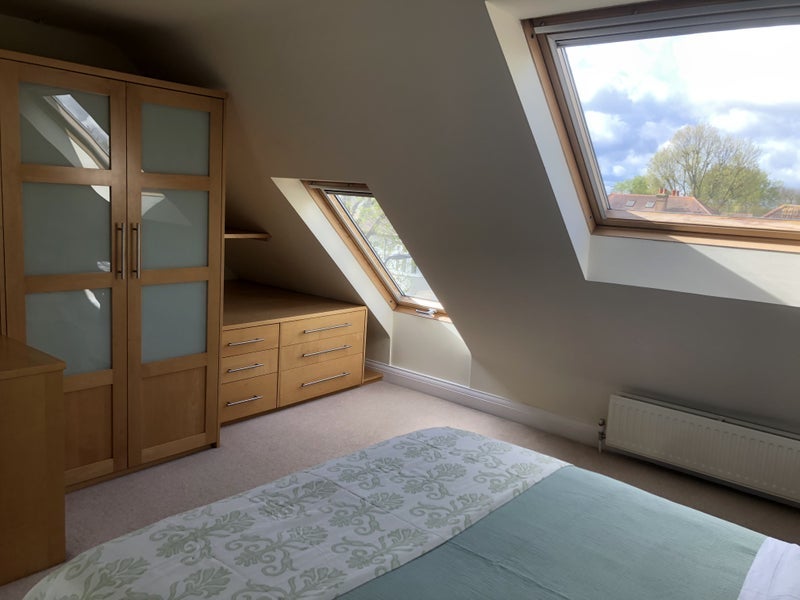 Room Cantley Road in Greater London