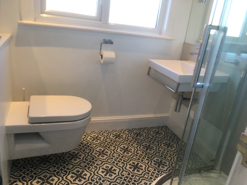 Room Cantley Road in Greater London