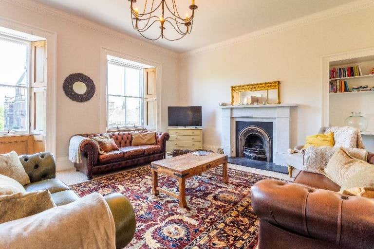 Flat Wellington Place in City of Edinburgh