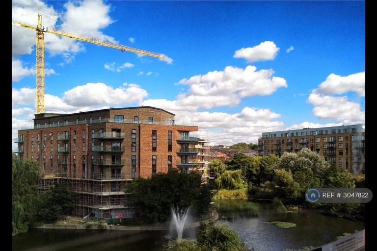 Flat William Mundy Way in Dartford