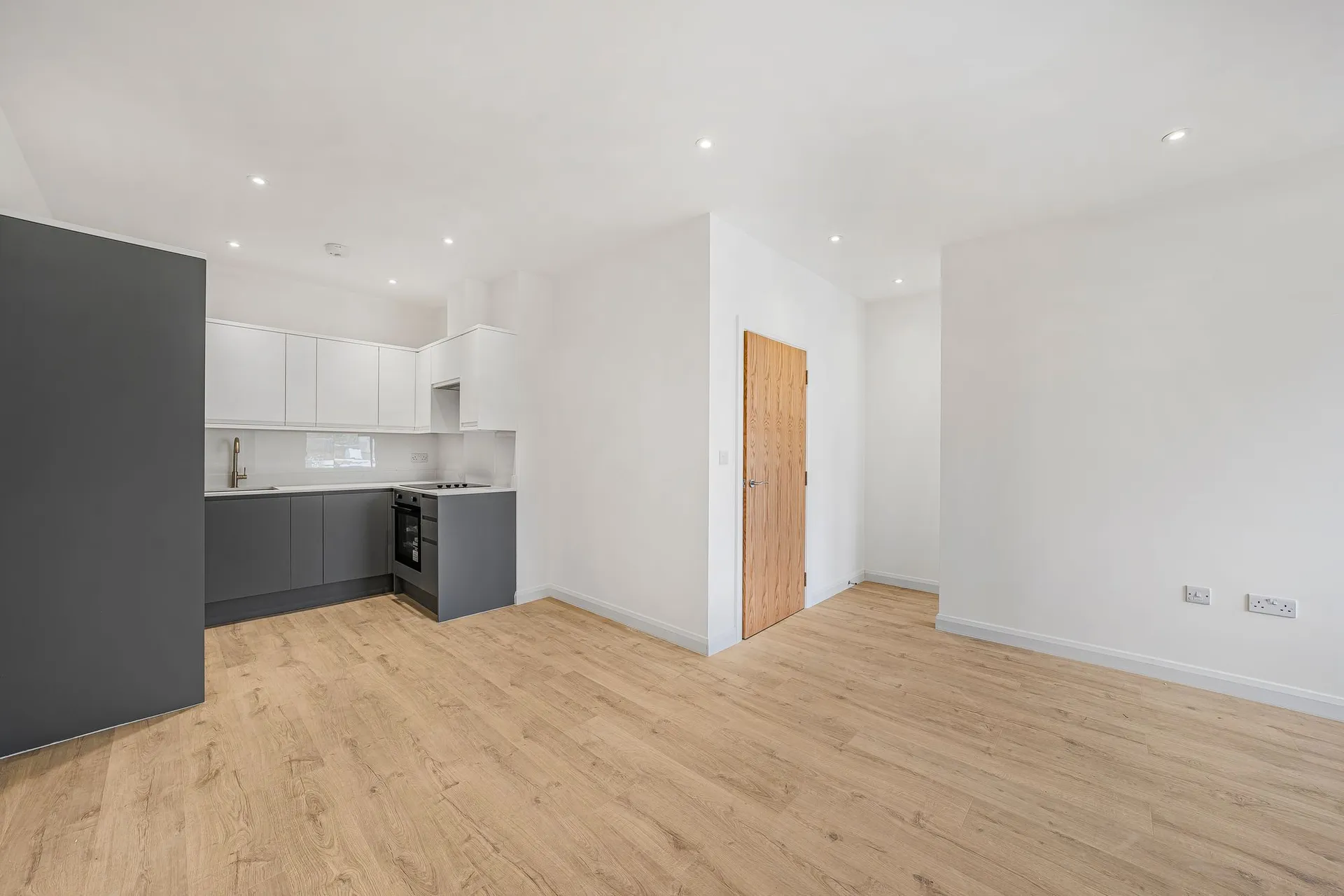 Flat West Square in Harlow