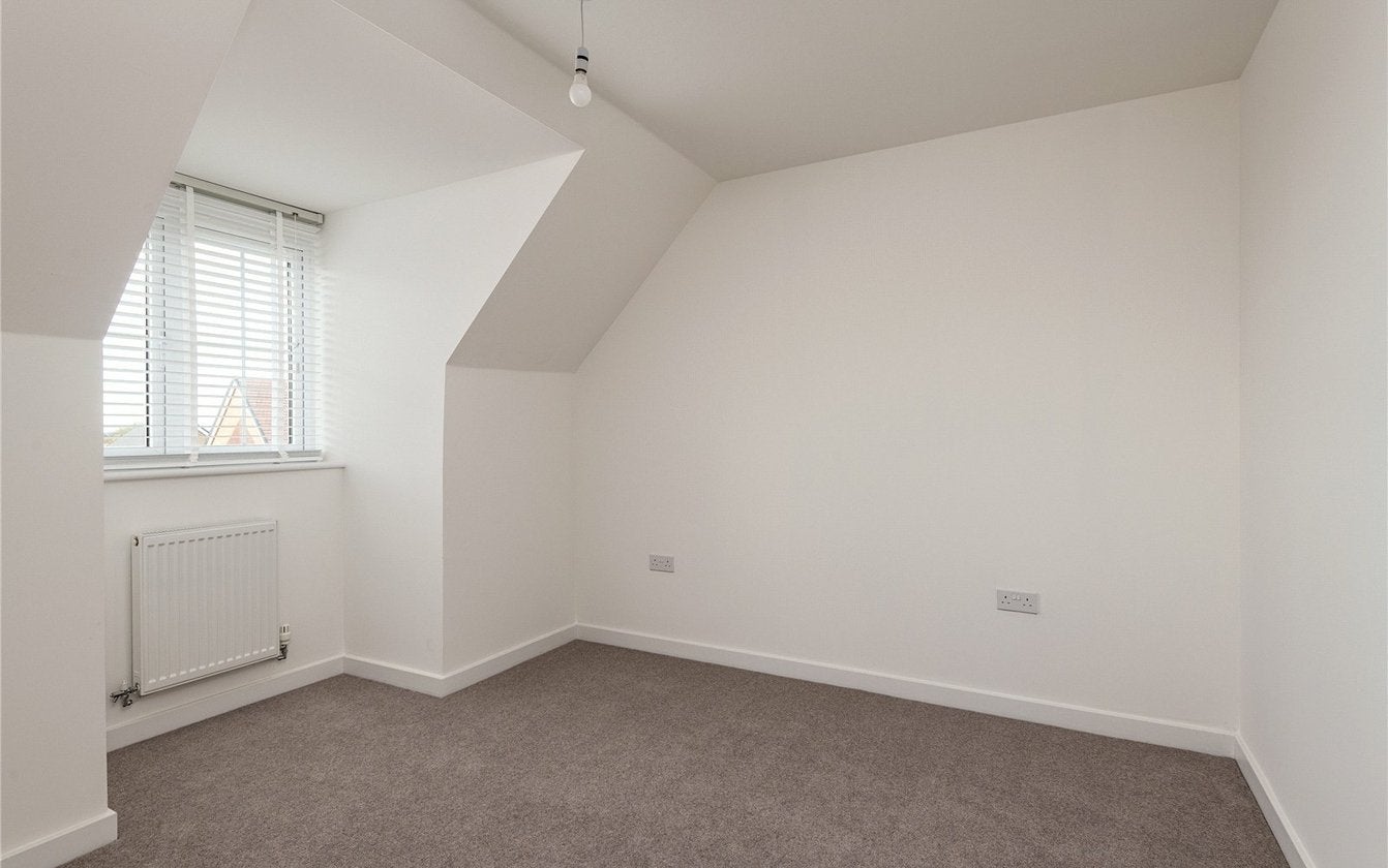 Room Spring Grove in Borough of Swale