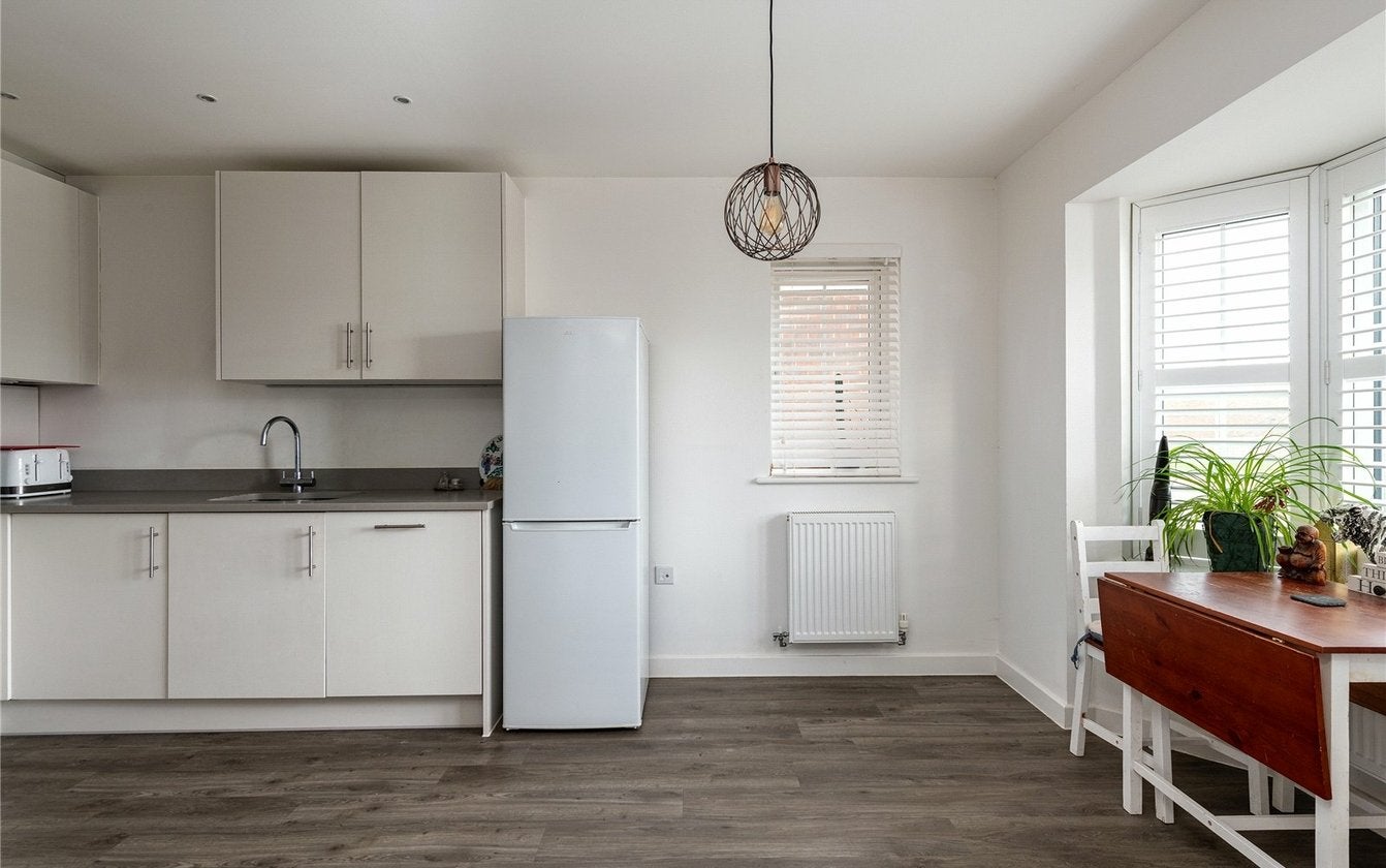 Room Spring Grove in Borough of Swale