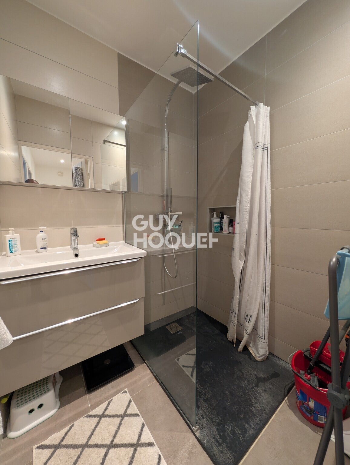 Appartement Chemin des Amoureux à Décines-Charpieu