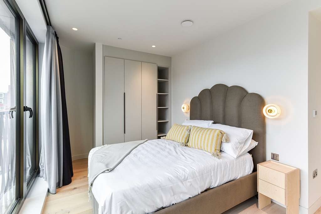Flat Marshall Street in City of Westminster
