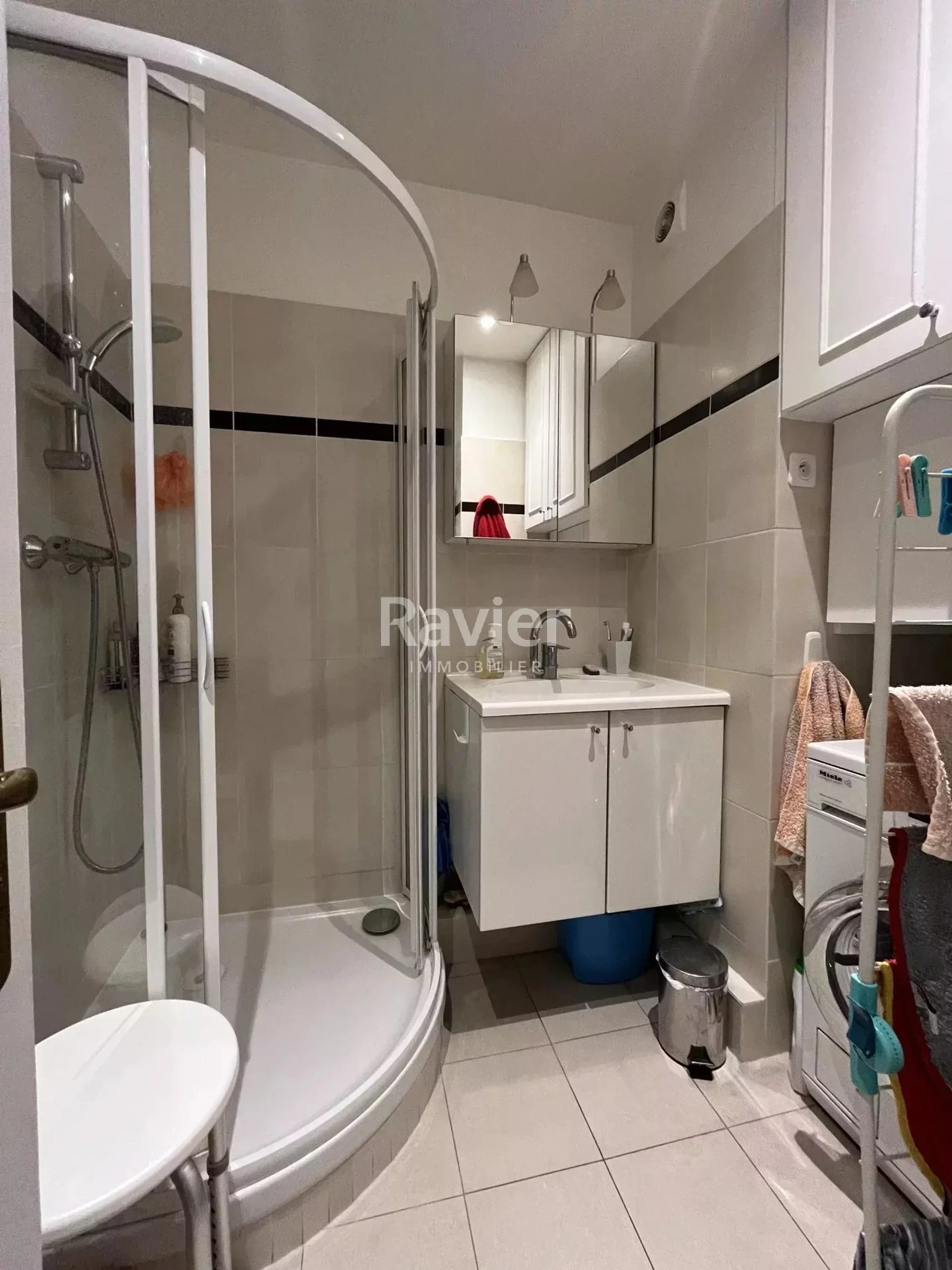 Chambre Rue du Docteur Blanche à Paris
