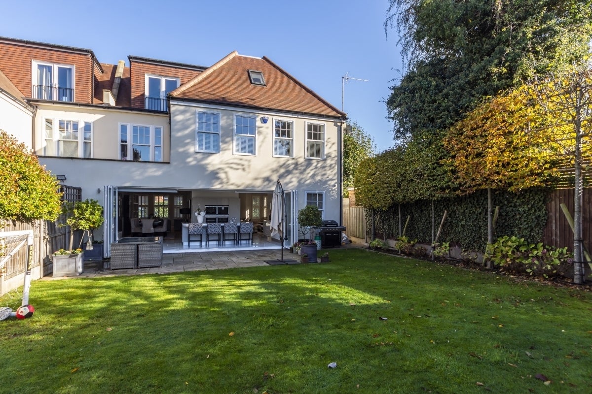 House Coppetts Road in Greater London
