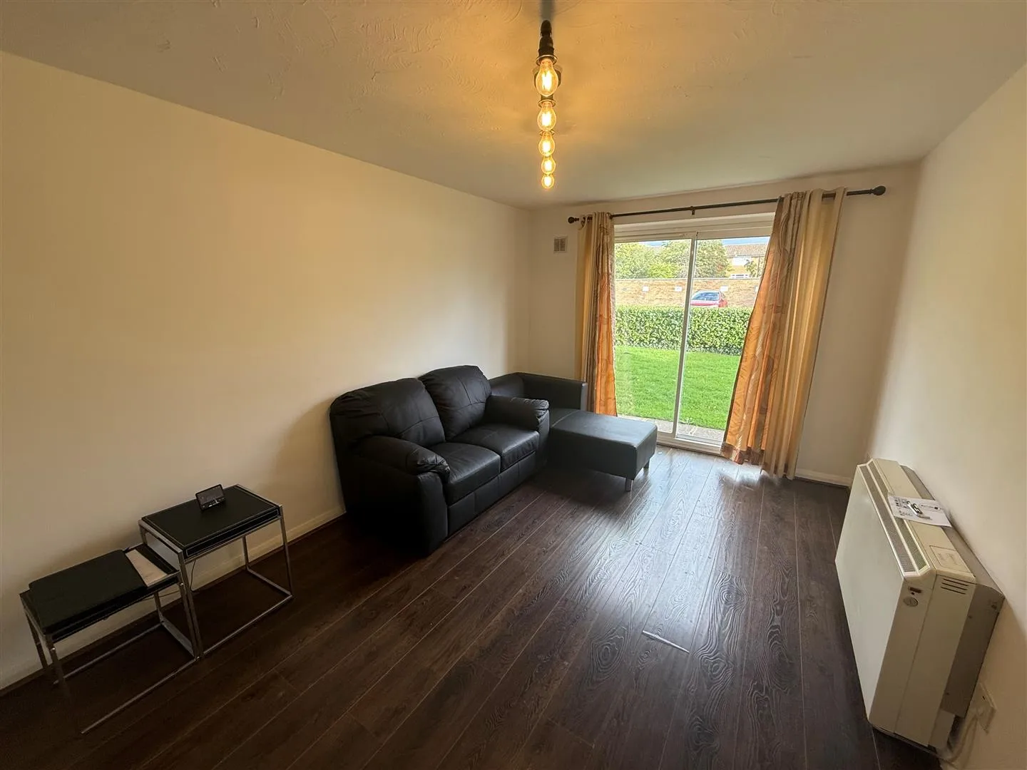 Flat Sudbury Avenue in Greater London