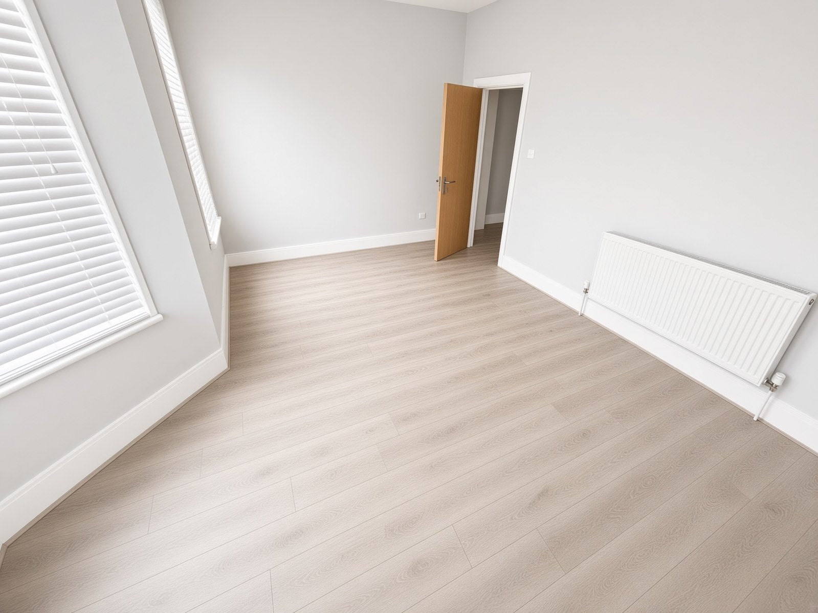 Flat Palmerston Crescent in Greater London